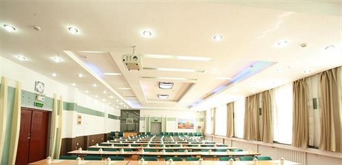 Southwest Hotel - Urumqi Εξωτερικό φωτογραφία